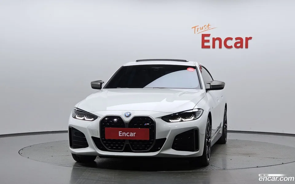 BMW i4 M50 2023 — миниатюра 3