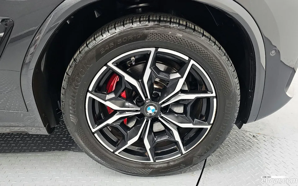 BMW X4 xDrive20i M 2022 — миниатюра 5