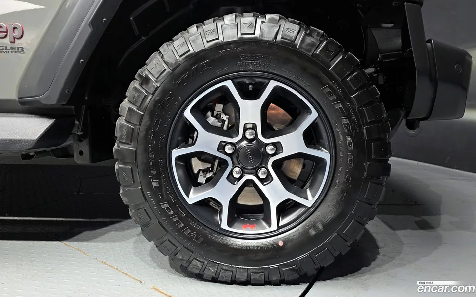 Jeep Wrangler 2.0 4 2022 — миниатюра 5
