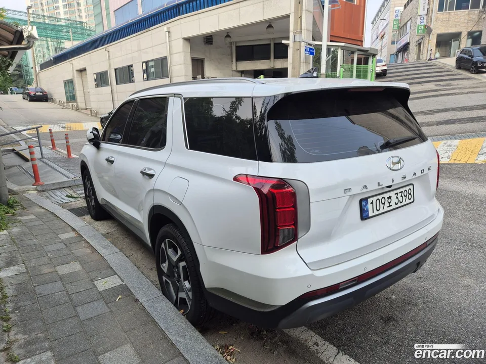 Hyundai Palisade 2.2 2WD 2024 — миниатюра 4