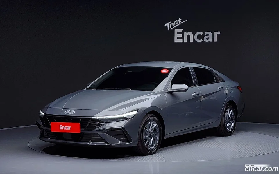 Hyundai Avante CN7 Hybrid 2025 — фото 1, купить с доставкой в Москву