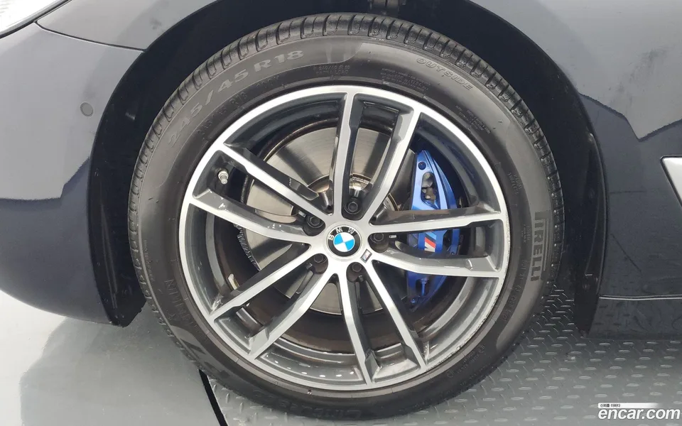 BMW 5 Series 523d M 2023 — миниатюра 5