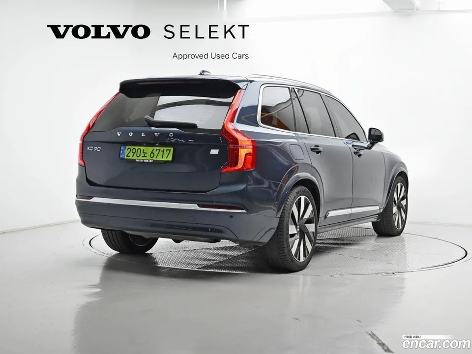 Volvo XC90 T8 2024 — миниатюра 2