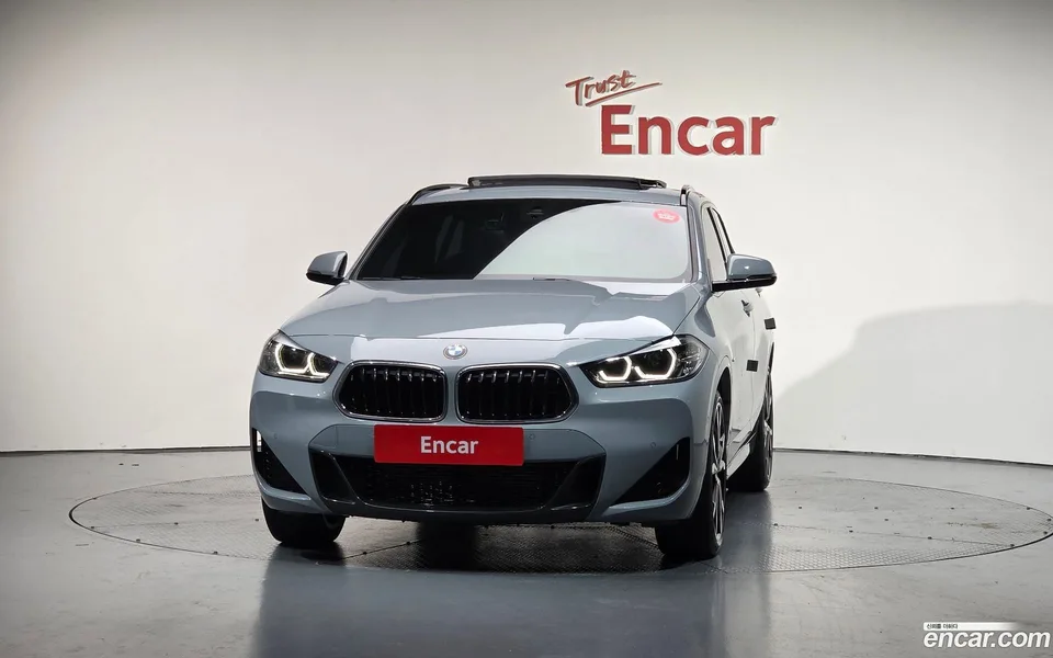 BMW X2 xDrive20i M 2022 — миниатюра 3