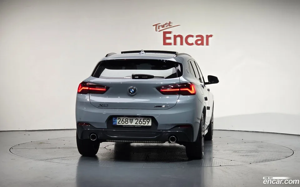 BMW X2 xDrive20i M 2022 — миниатюра 4