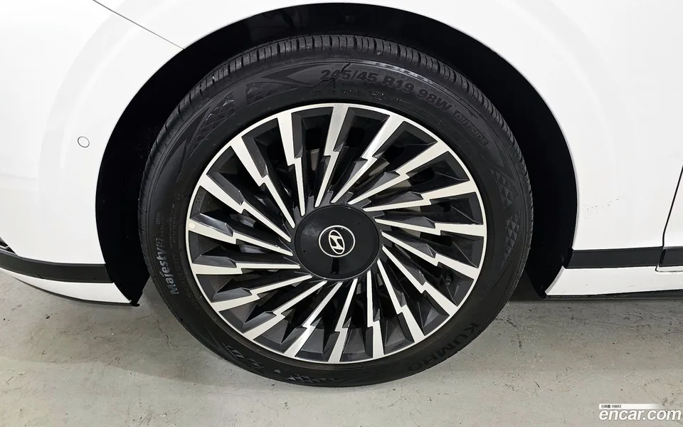 Hyundai Grandeur 2.5 2WD 2025 — миниатюра 5