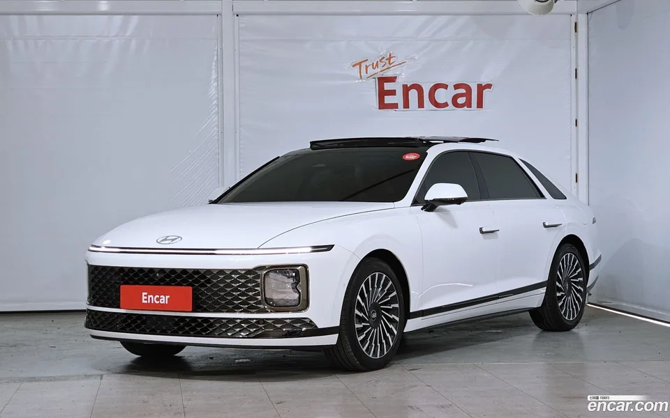 Hyundai Grandeur 2.5 2WD 2025 — фото 1, купить с доставкой в Москву
