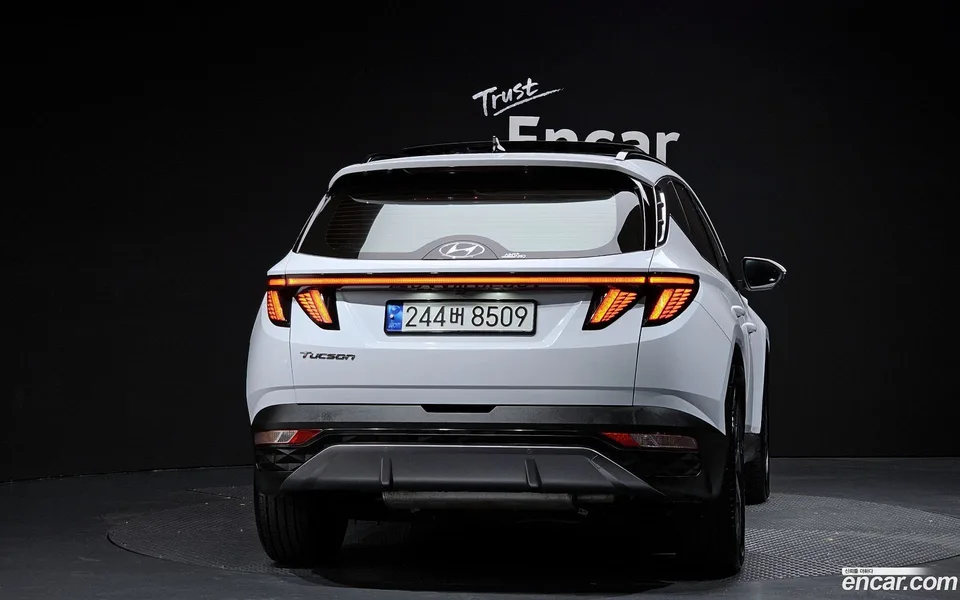 Hyundai Tucson Hybrid 2WD 2022 — миниатюра 4