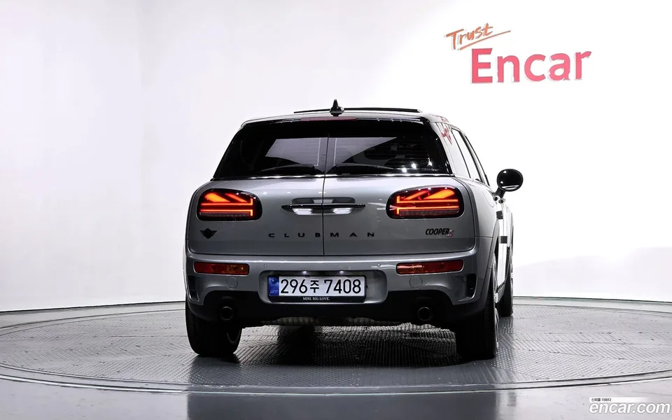 MINI Cooper S Clubman 2023 — миниатюра 4