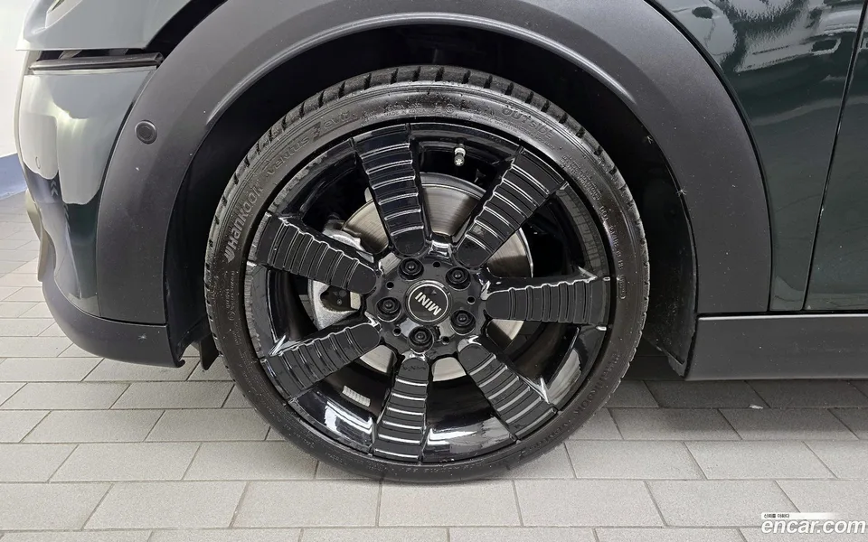 MINI Cooper S 2022 — миниатюра 5