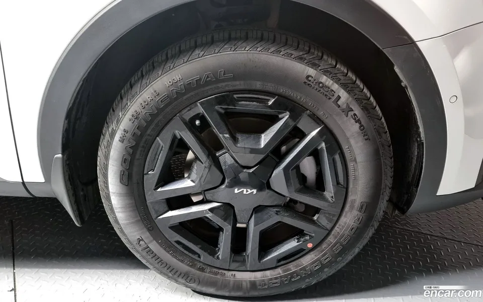 Kia Sorento HEV 1.6 2WD 2023 — миниатюра 5
