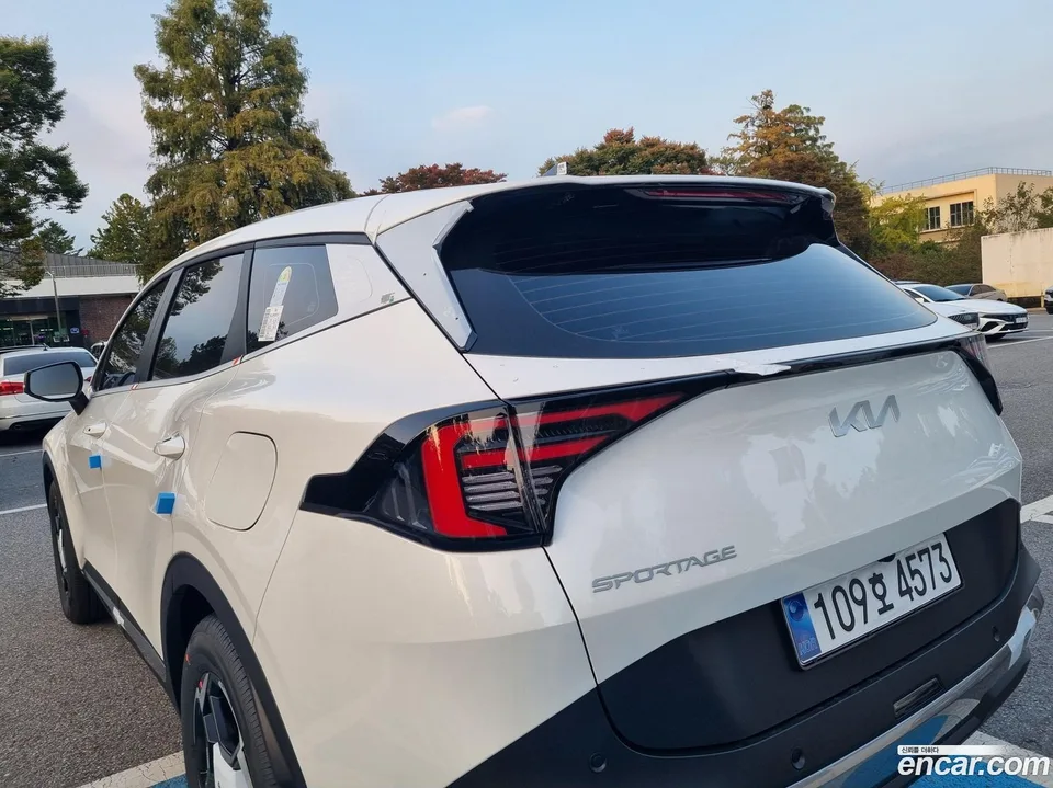 Kia Sportage 1.6 2WD 2025 — миниатюра 3