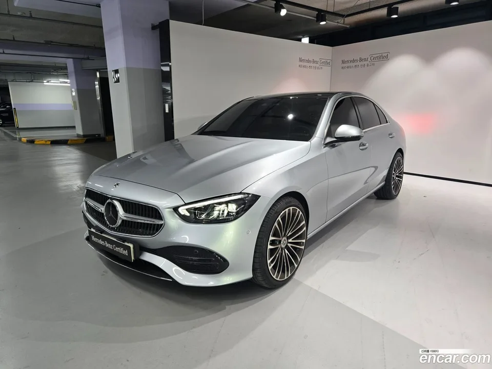 Mercedes-Benz C-Class C300 4MATIC 2023 — фото 1, купить с доставкой в Москву