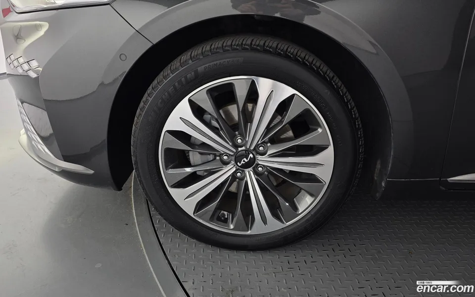 Kia K8 Hybrid 2023 — миниатюра 5