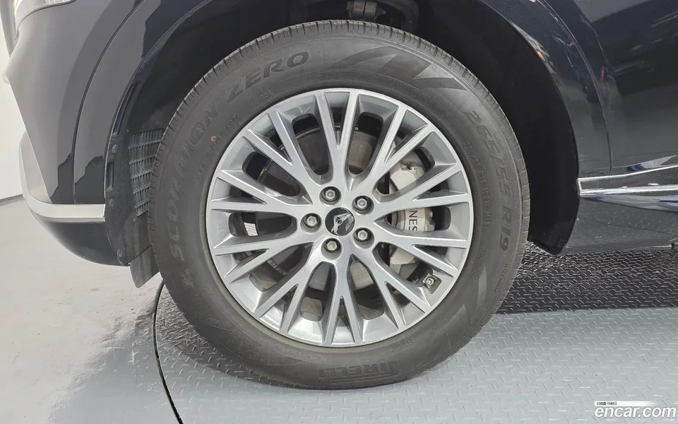 Genesis GV80 2.5T 2WD 2024 — миниатюра 5
