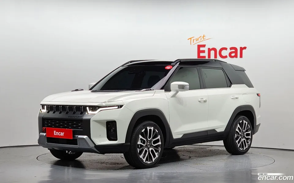 KG Mobility Torres 1.5 2WD 2023 — фото 1, купить с доставкой в Москву