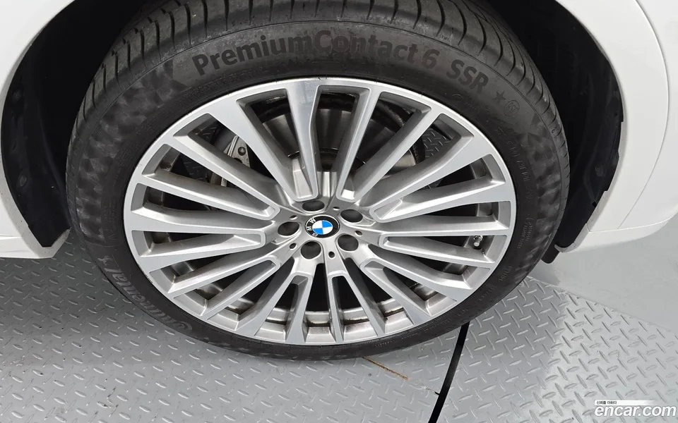 BMW X7 xDrive 40i 6 2022 — миниатюра 5