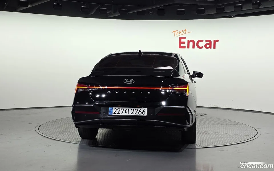 Hyundai Avante CN7 1.6 2023 — миниатюра 4