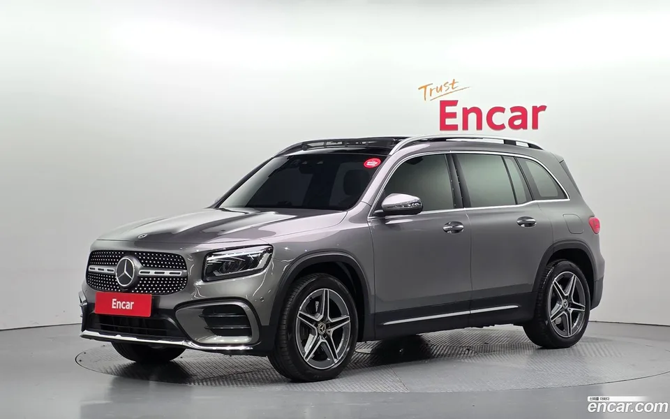 Mercedes-Benz GLB-Class GLB250 4MATIC 2024 — фото 1, купить с доставкой в Москву