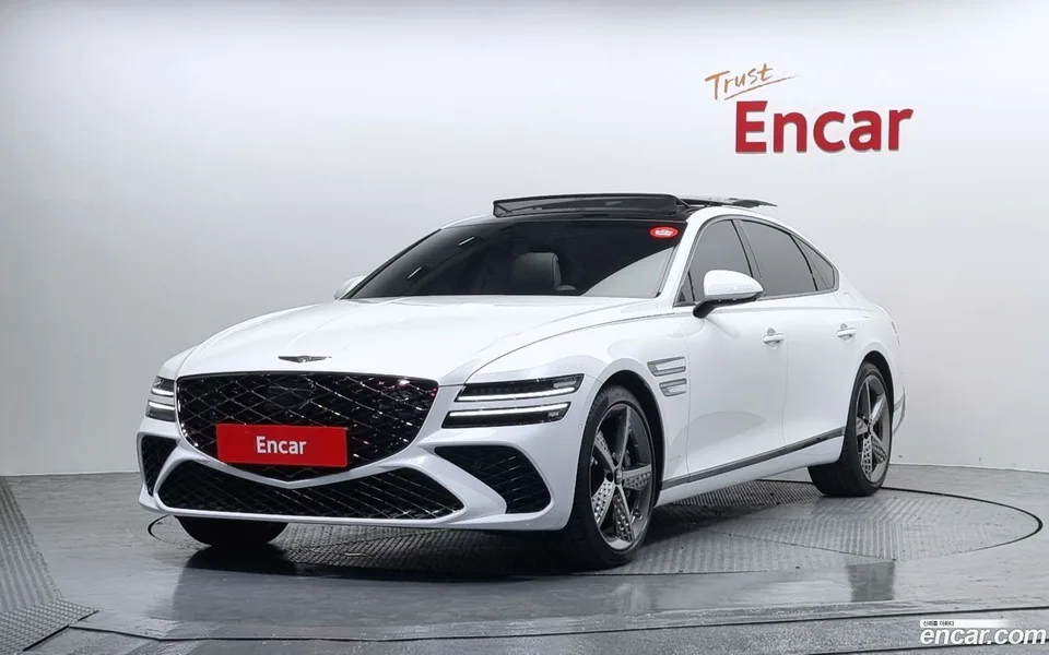 Genesis G80 2.5 AWD 2025 — фото 1, купить с доставкой в Москву
