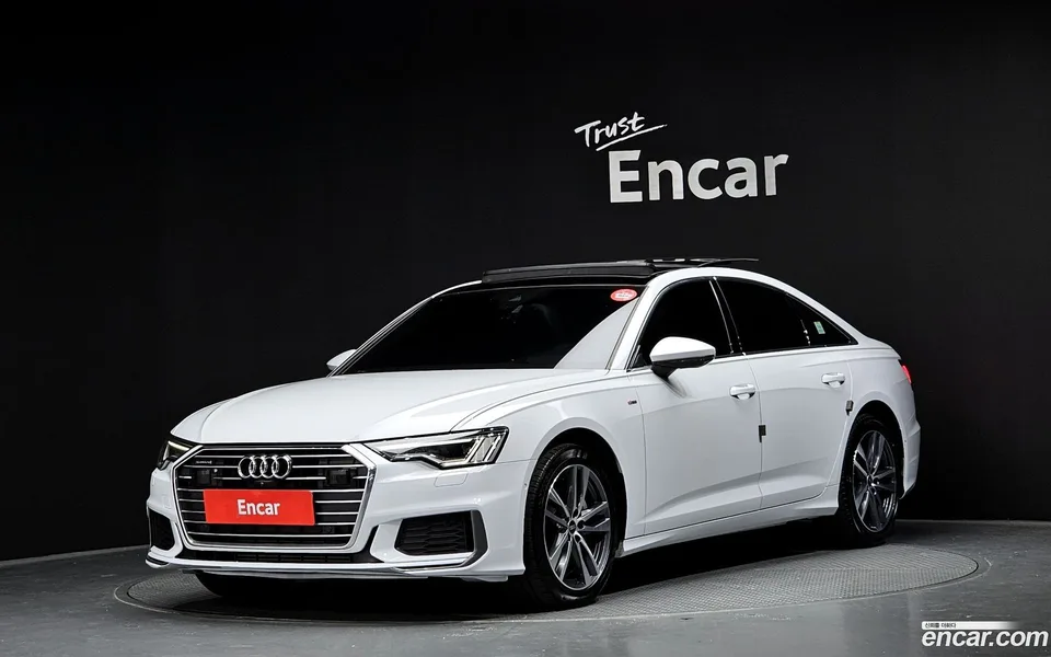 Audi A6 45 TFSI 2022 — фото 1, купить с доставкой в Москву