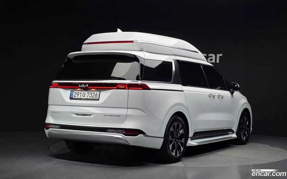 Kia Carnival 9 2023 — миниатюра 2