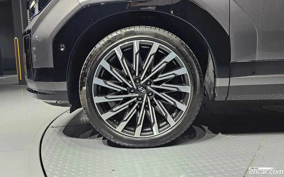 Hyundai SantaFe 2.5T 2WD 2023 — миниатюра 5