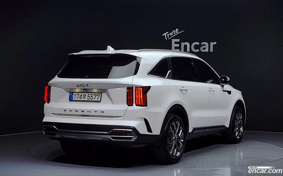 Kia Sorento 2.5T 2WD 2022 — миниатюра 2