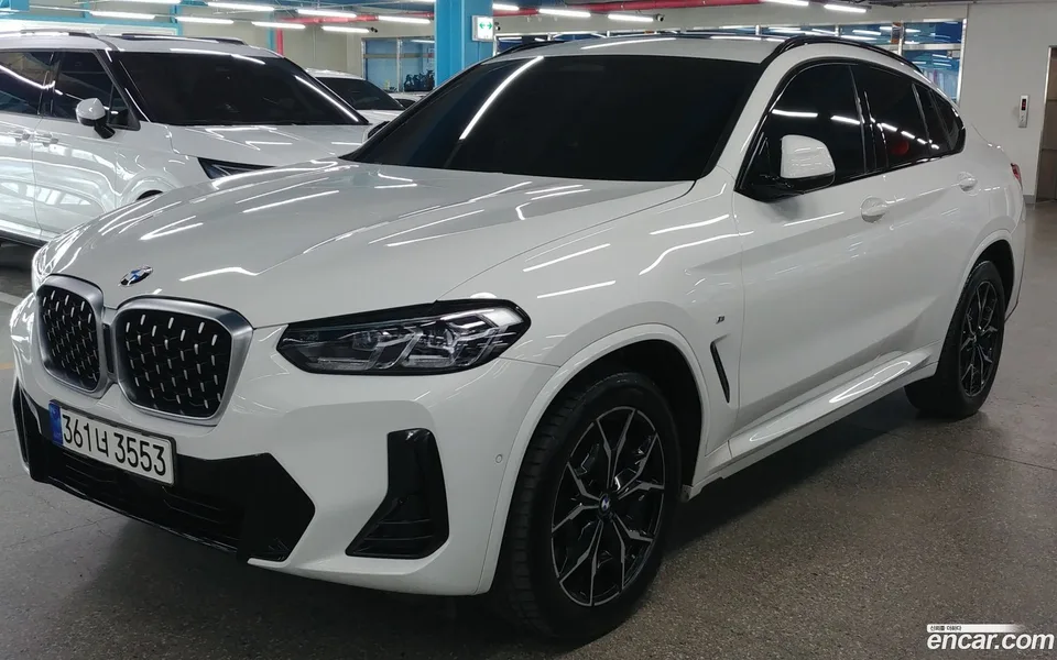 BMW X4 xDrive20i M 2022 — миниатюра 4