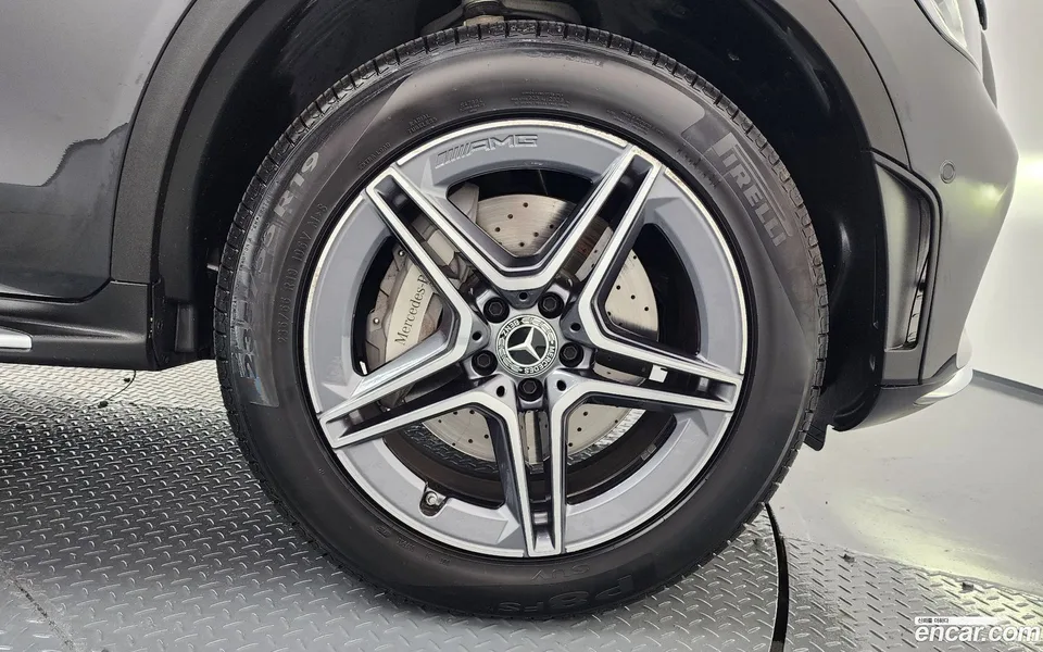 Mercedes-Benz GLC-Class GLC300e 4MATIC 2022 — миниатюра 5