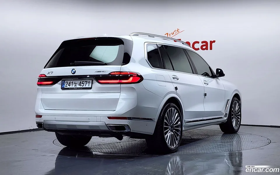 BMW X7 xDrive 40i 7 2024 — миниатюра 2