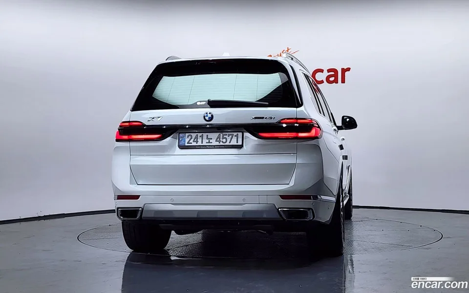 BMW X7 xDrive 40i 7 2024 — миниатюра 4