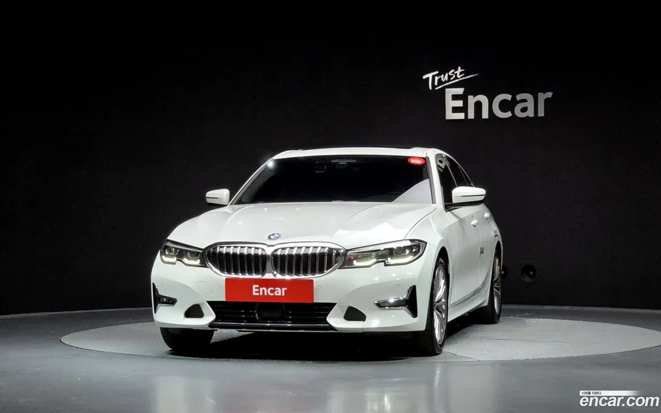 BMW 3 Series 320i 2022 — миниатюра 3
