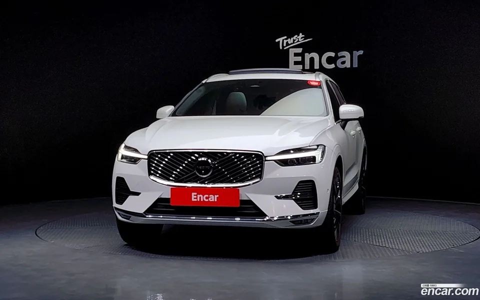 Volvo XC60 B5 2025 — миниатюра 3