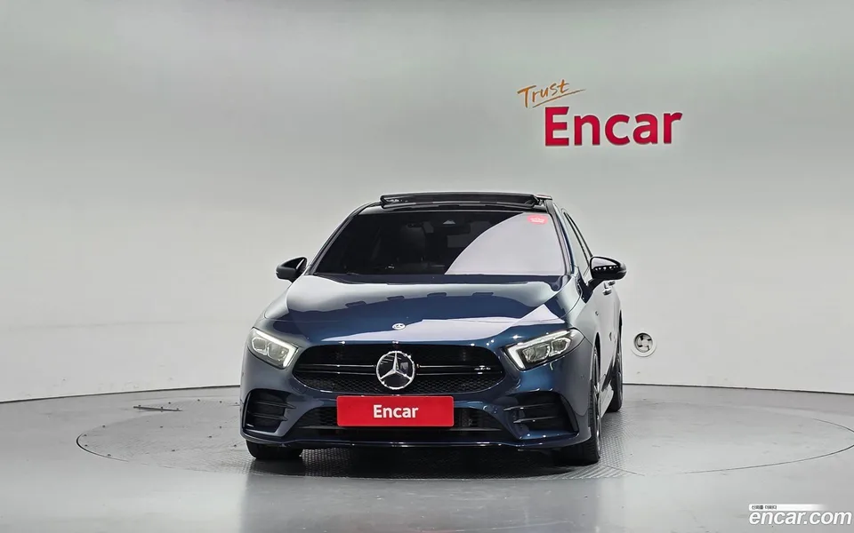 Mercedes-Benz A-Class AMG A35 4MATIC 2022 — миниатюра 3