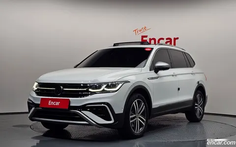 Volkswagen Tiguan Allspace 2024 купить в Москве