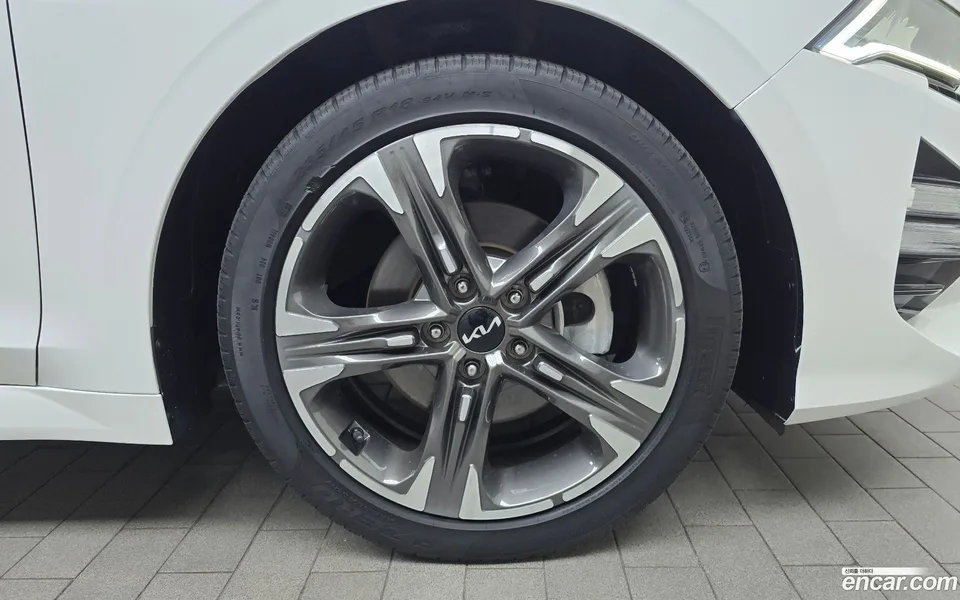 Kia K5 1.6 2023 — миниатюра 5