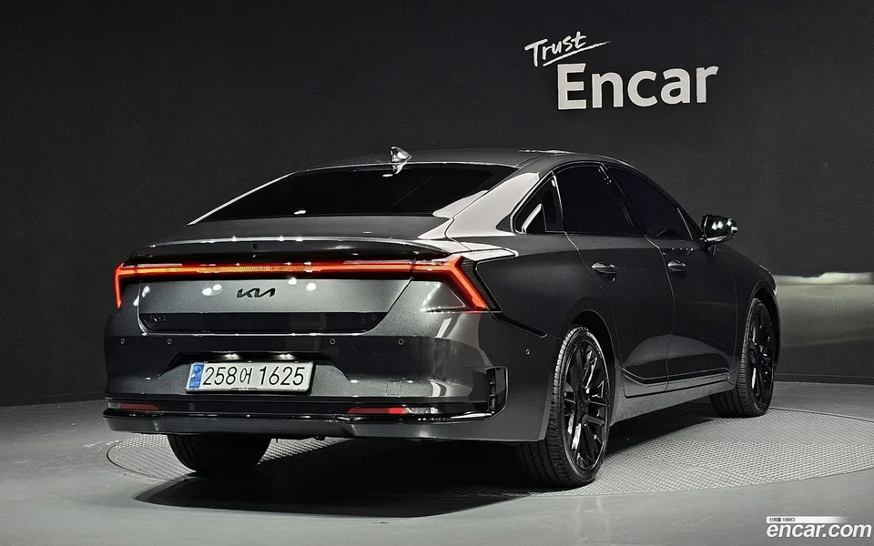 Kia K8 Hybrid 2024 — миниатюра 2