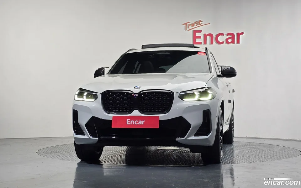 BMW X4 xDrive20i M 2022 — миниатюра 3
