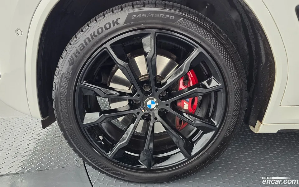 BMW X4 xDrive20i M 2022 — миниатюра 5