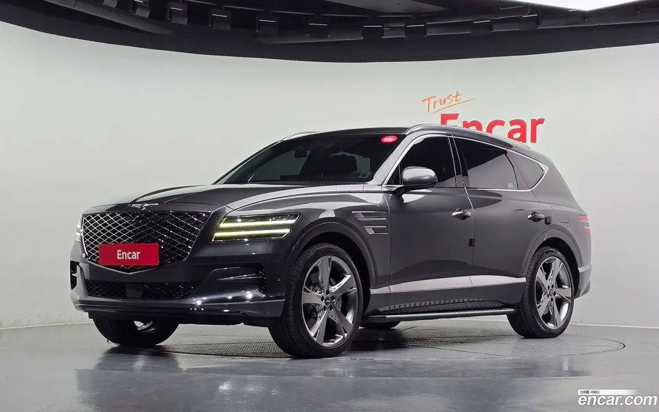 Genesis GV80 3.0 AWD 2022 — фото 1, купить с доставкой в Москву