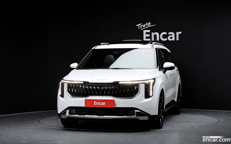 Kia Carnival 7 2024 — миниатюра 3
