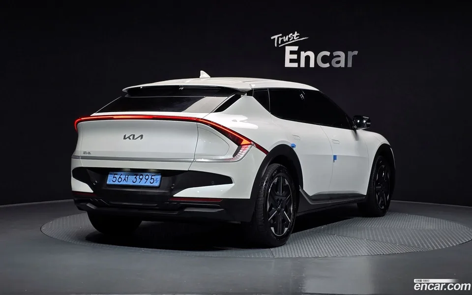 Kia EV6 2WD 2024 — миниатюра 2