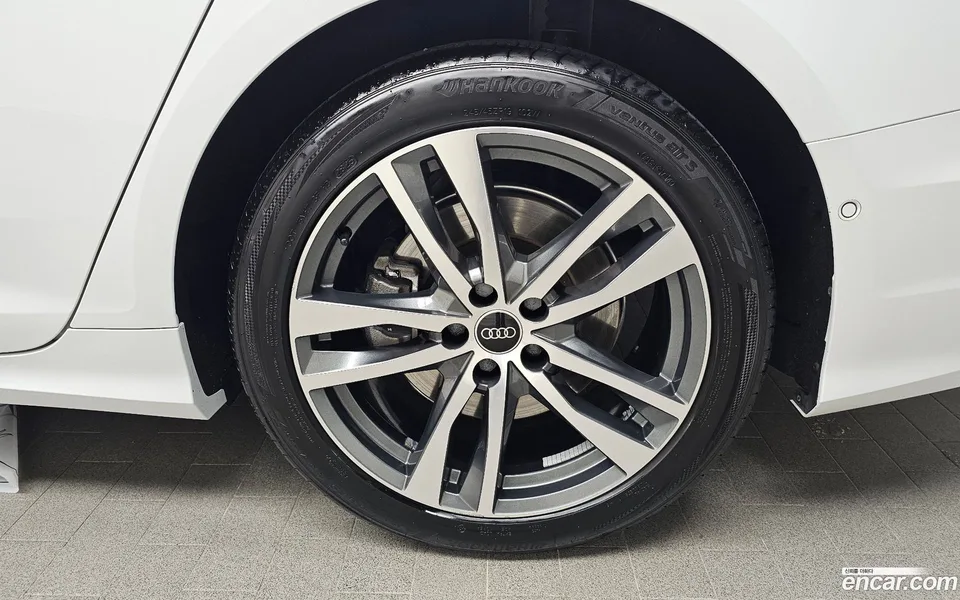 Audi A6 45 TFSI 2022 — миниатюра 5