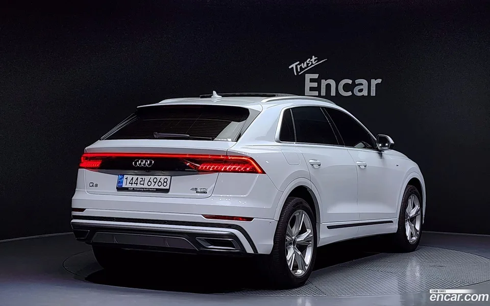 Audi Q8 (4M) 45 TDI 2023 — миниатюра 2