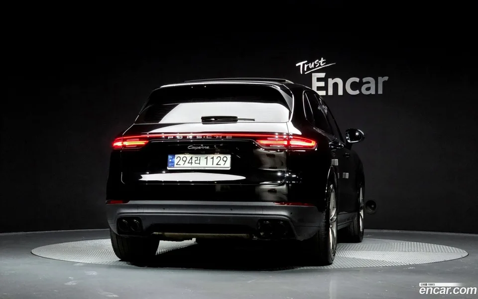 Porsche Cayenne 3.0 2023 — миниатюра 4