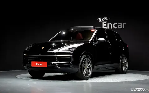 Porsche Cayenne 2023 купить в Москве