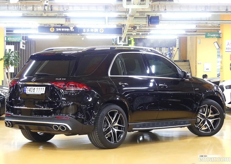 Mercedes-Benz GLE-Class AMG GLE53 4MATIC+ 2023 — миниатюра 2