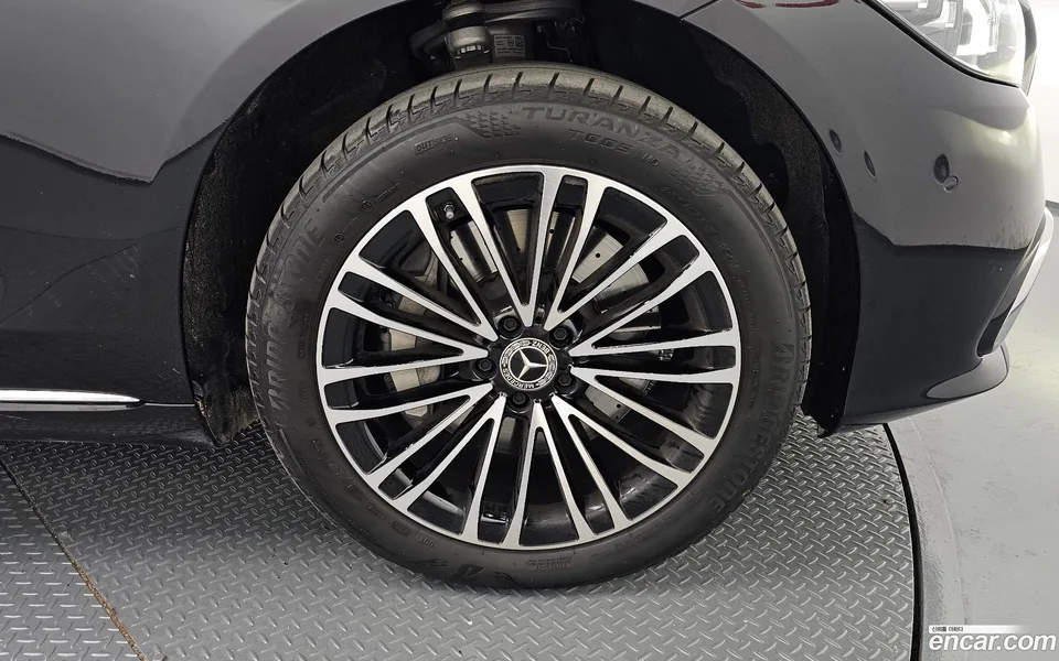 Mercedes-Benz S-Class S350 d 4MATIC 2025 — миниатюра 5
