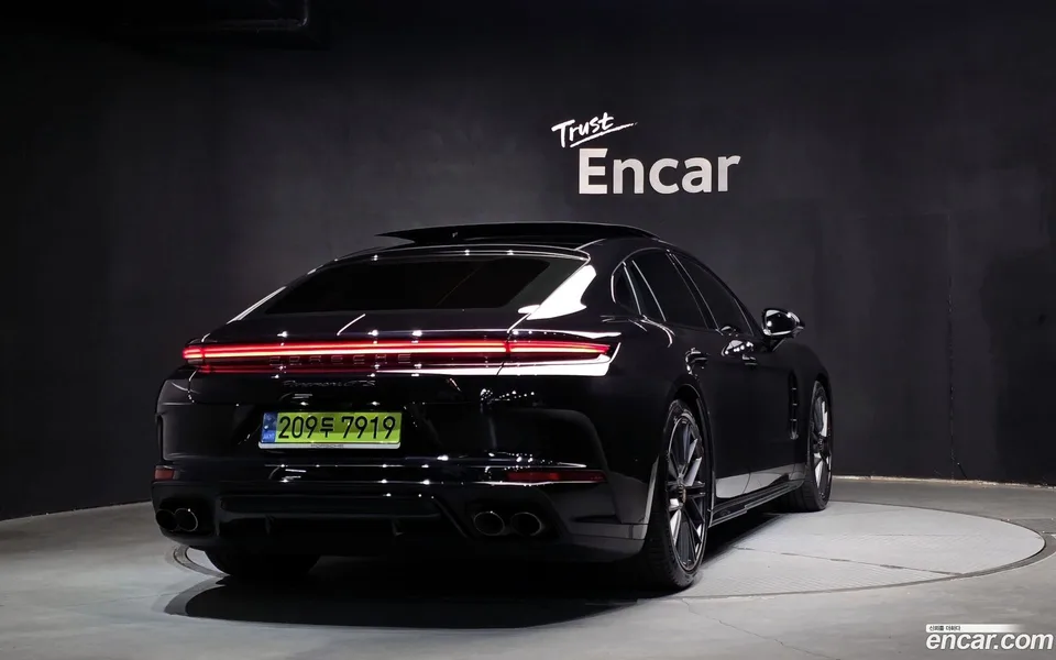 Porsche Panamera (976) 4.0 GTS 2025 — миниатюра 2